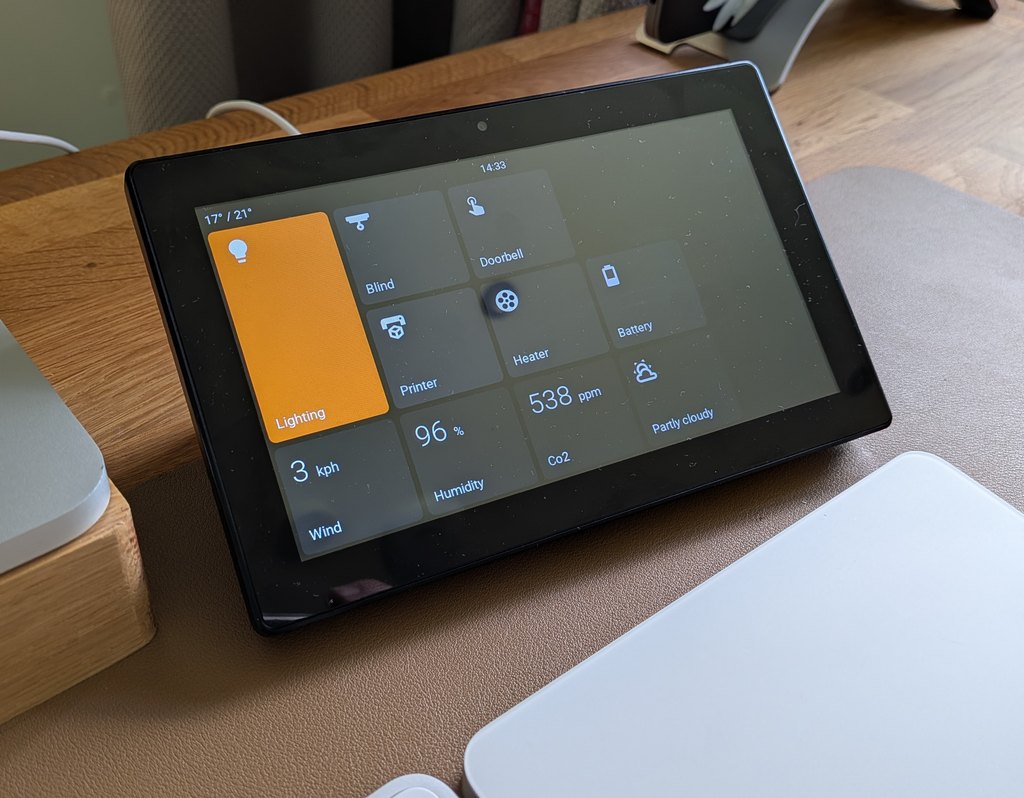 EspControl on a 7-inch touchscreen: home screen with temperature, clock, and control tiles